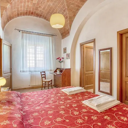 Sangiovese Sup, Holiday home